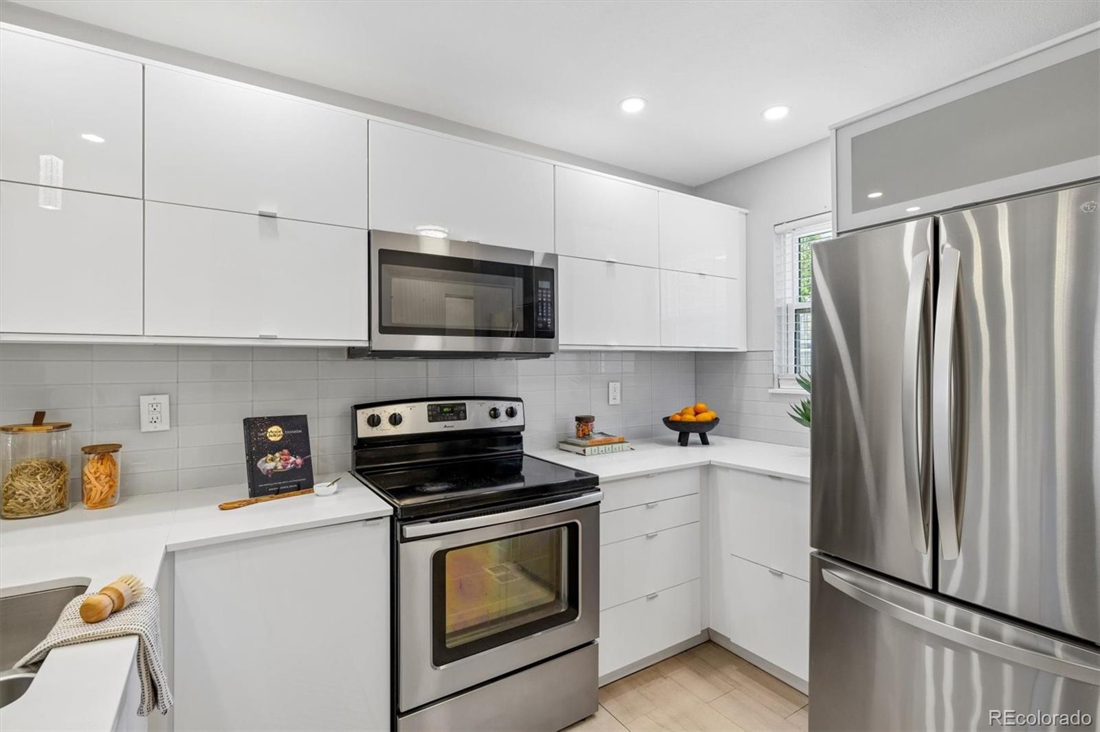 MLS Image #5 for 7474 e arkansas avenue,denver, Colorado