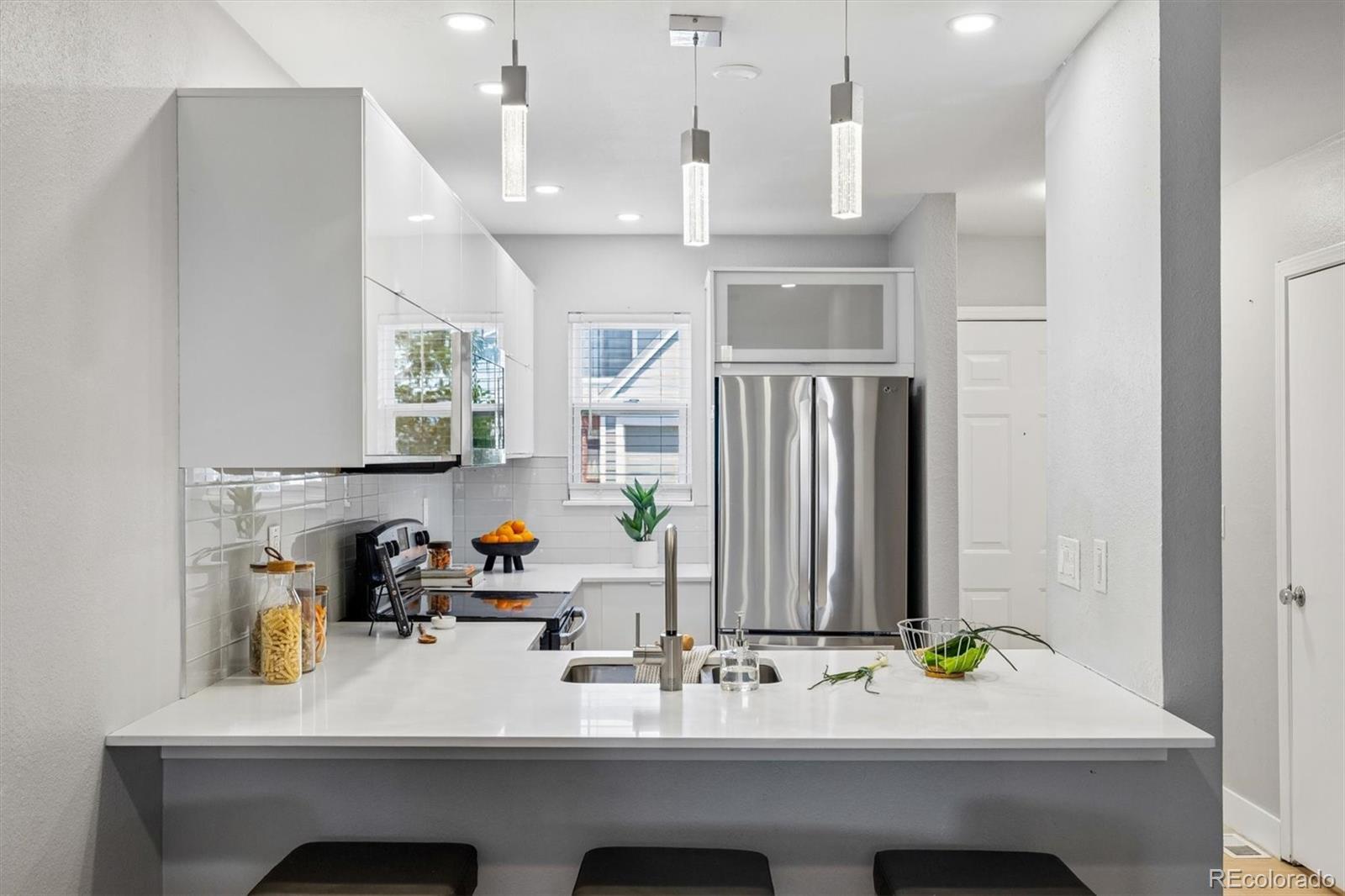 MLS Image #7 for 7474 e arkansas avenue,denver, Colorado