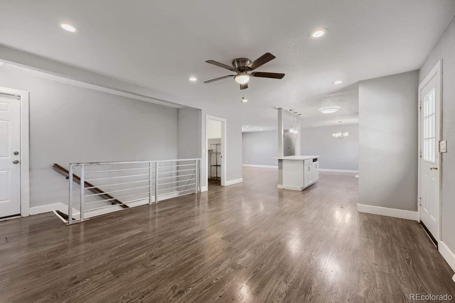 MLS Image #6 for 11046  livingston drive,denver, Colorado