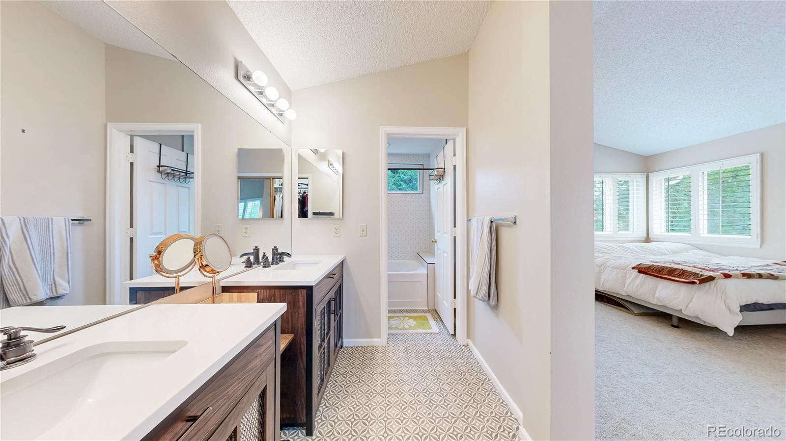 MLS Image #26 for 2161 e phillips lane,littleton, Colorado