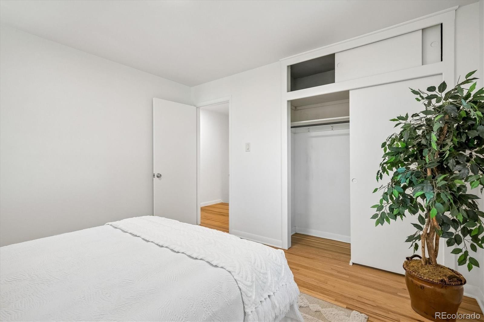 MLS Image #13 for 121 s chase street,denver, Colorado