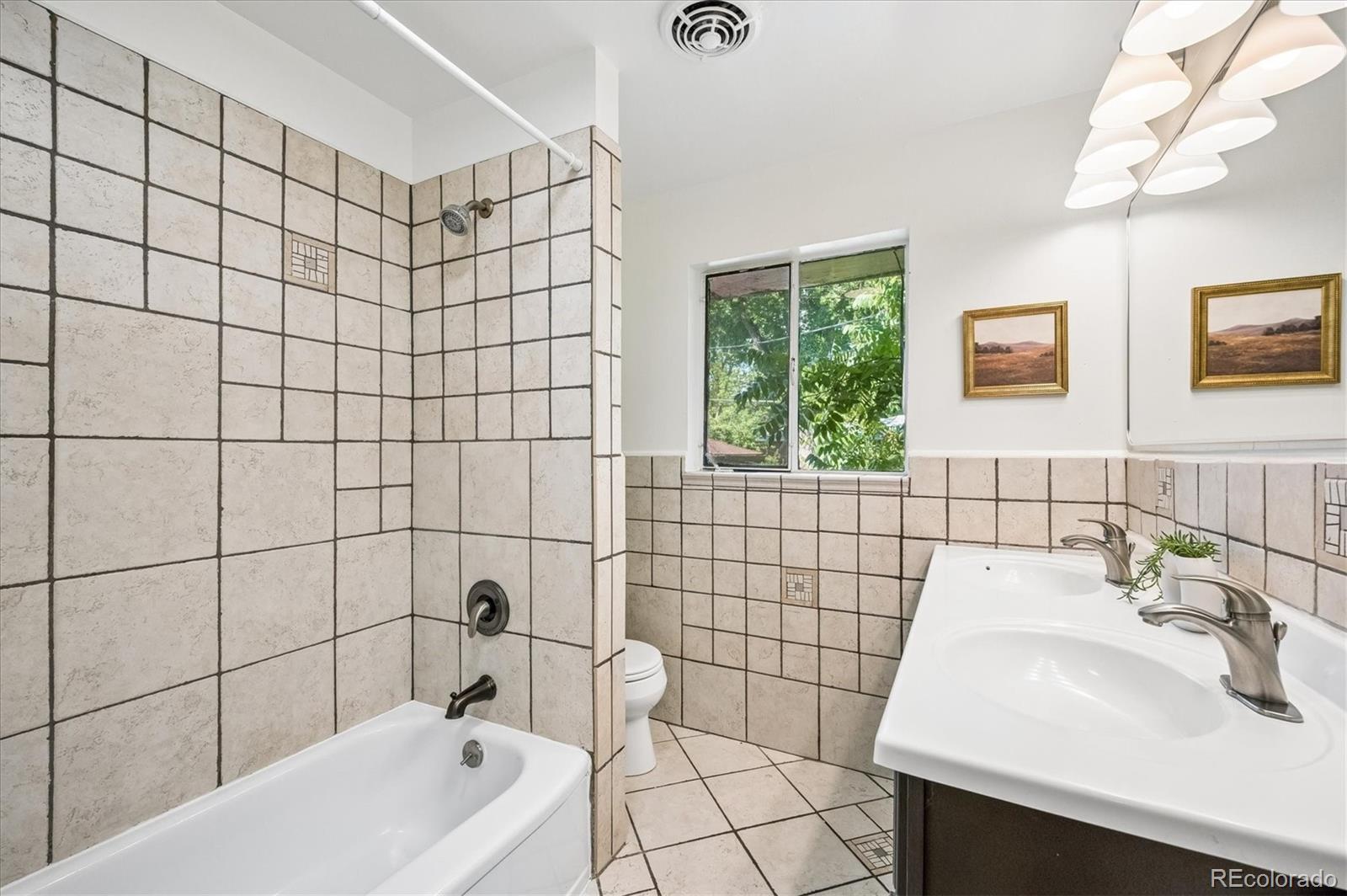 MLS Image #14 for 121 s chase street,denver, Colorado