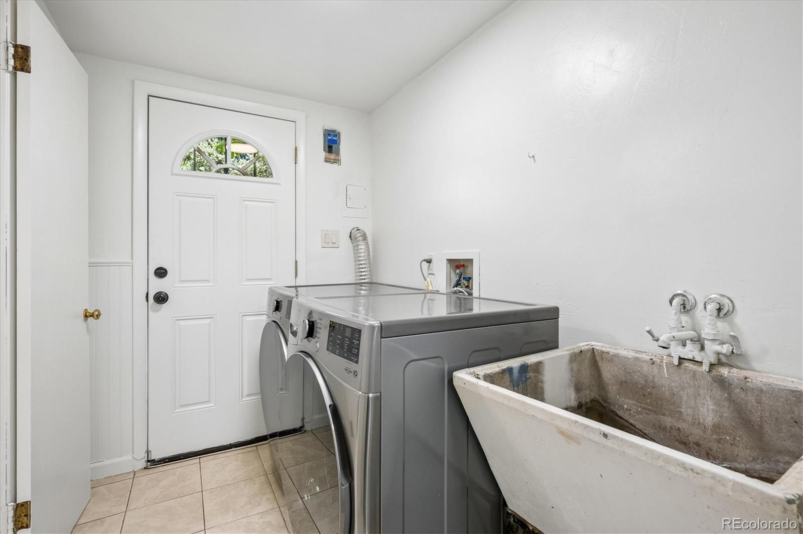 MLS Image #18 for 121 s chase street,denver, Colorado