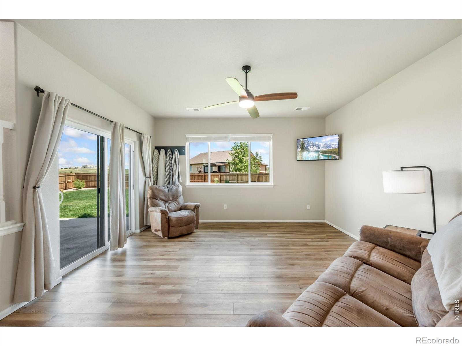 MLS Image #16 for 1043  highline court,loveland, Colorado