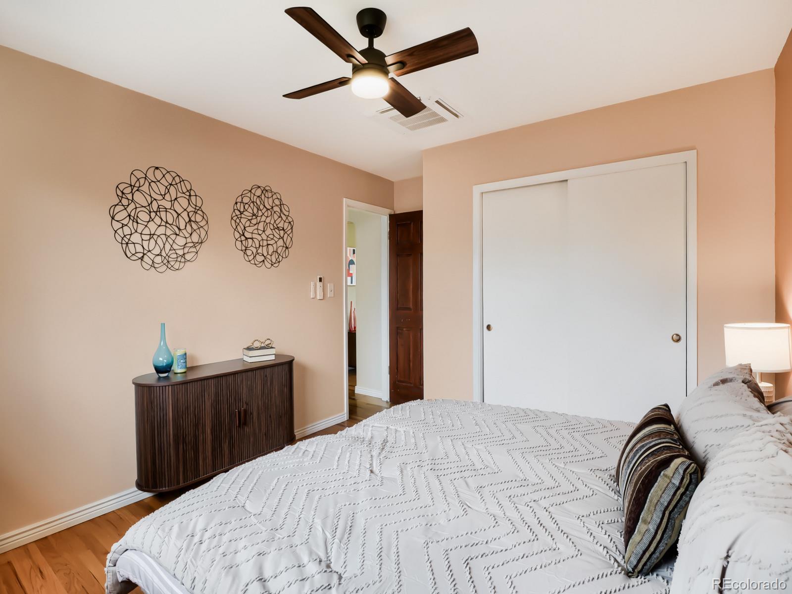 MLS Image #13 for 1009  kenton street,aurora, Colorado