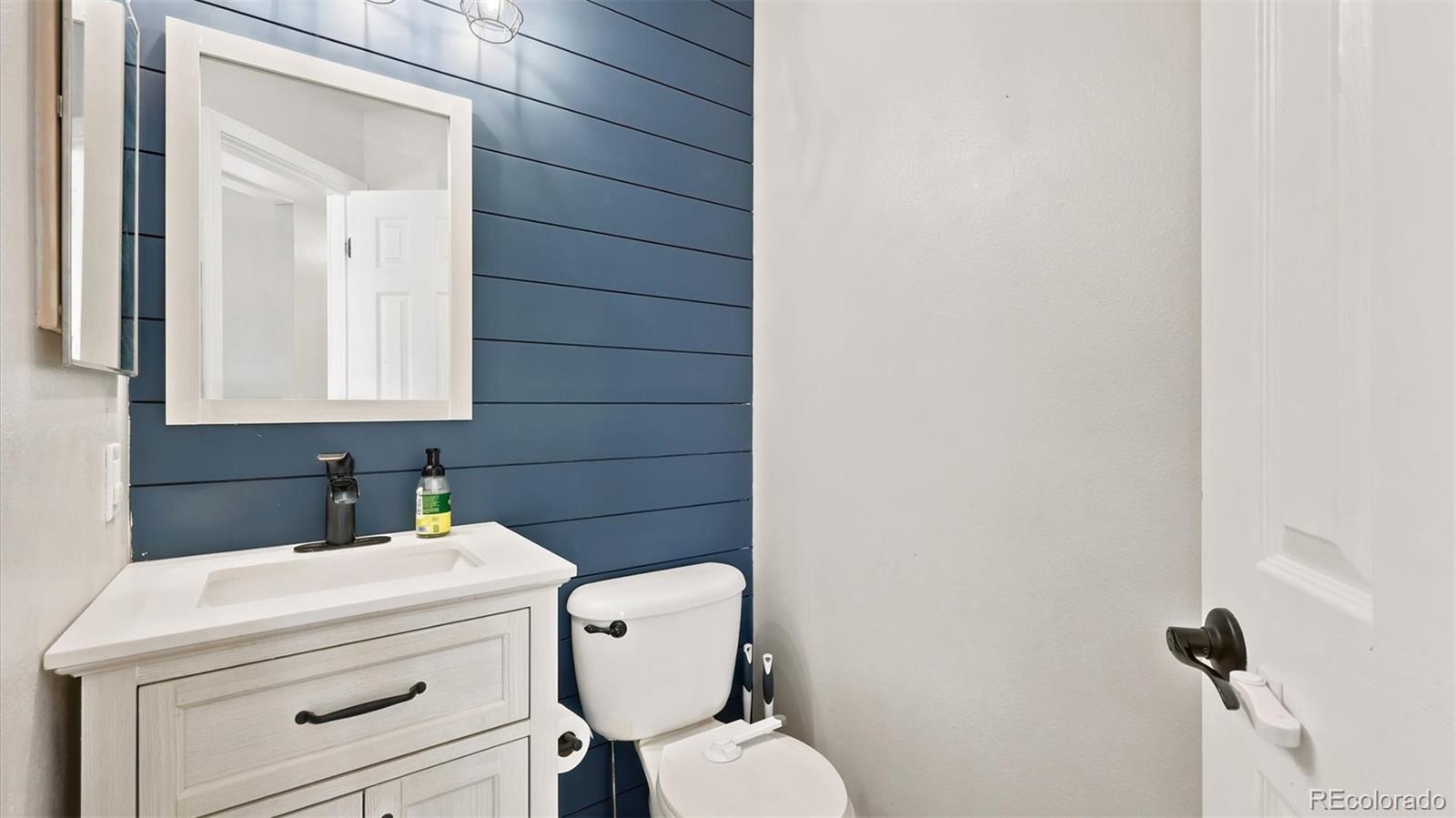 MLS Image #10 for 4905  balsam street,colorado springs, Colorado