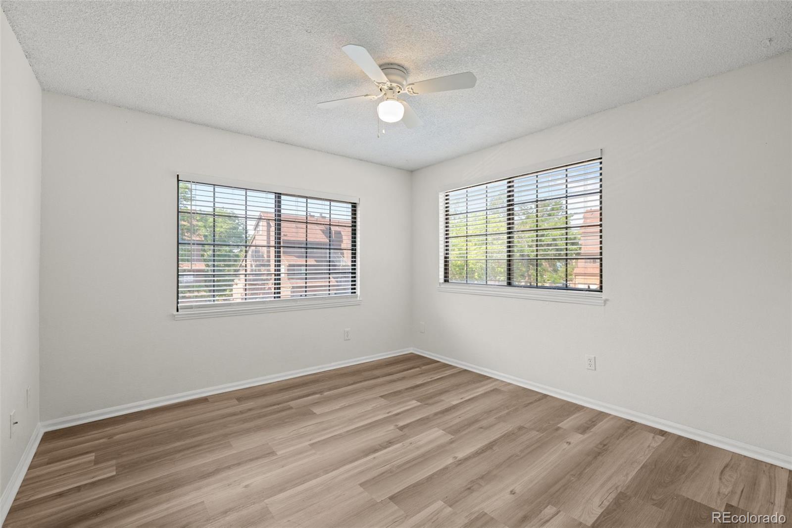 MLS Image #16 for 830 s vance street,denver, Colorado
