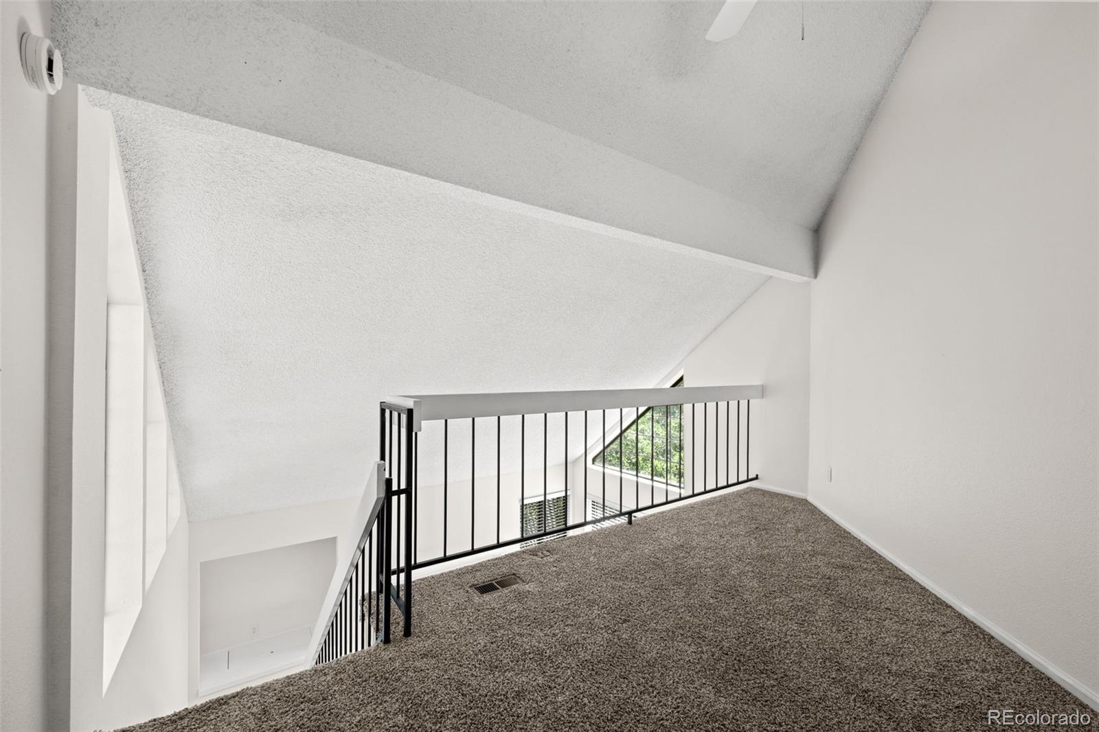MLS Image #9 for 830 s vance street,denver, Colorado
