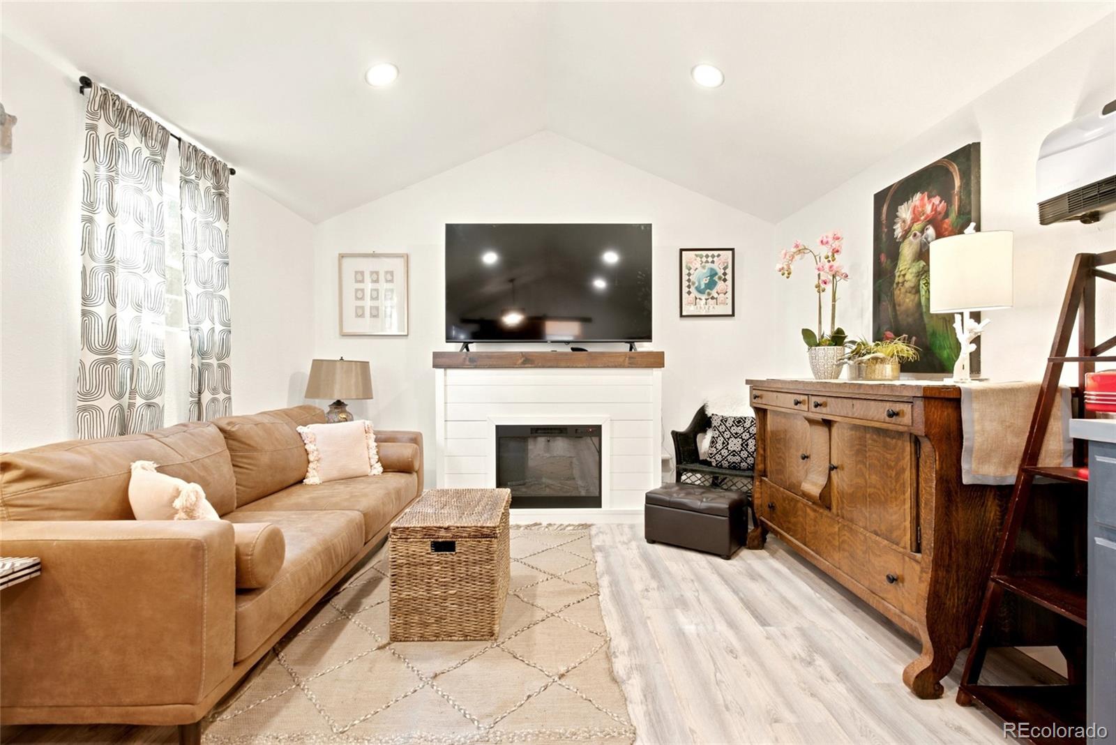 MLS Image #46 for 4480 w lakeridge road,denver, Colorado