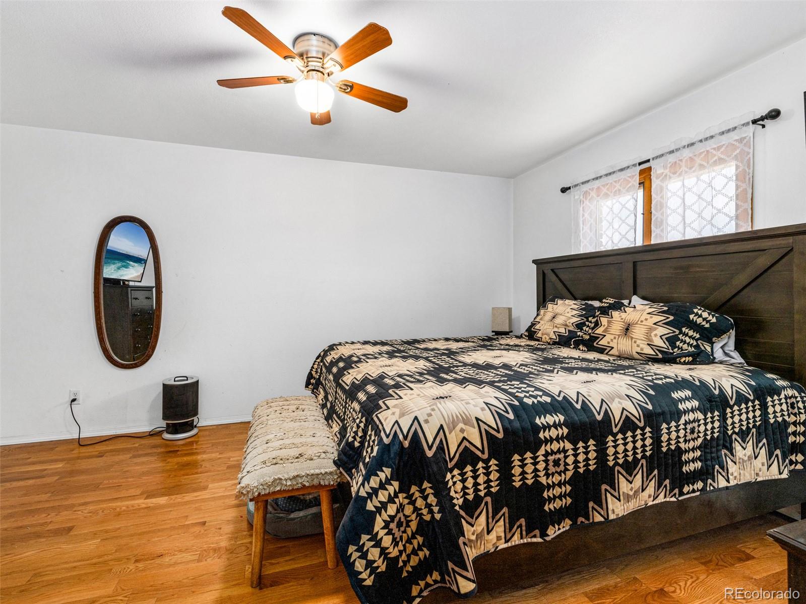 MLS Image #11 for 1400  k street,penrose, Colorado