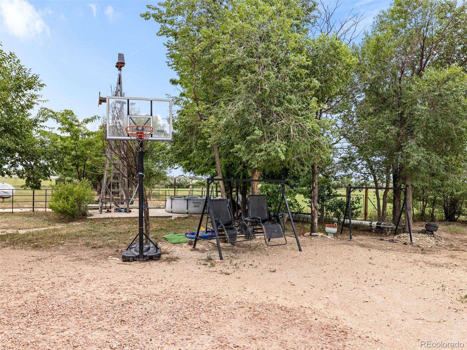 MLS Image #18 for 1400  k street,penrose, Colorado