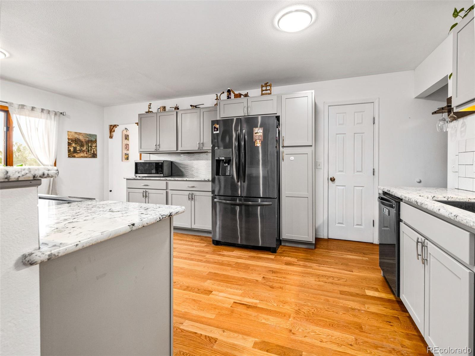 MLS Image #2 for 1400  k street,penrose, Colorado