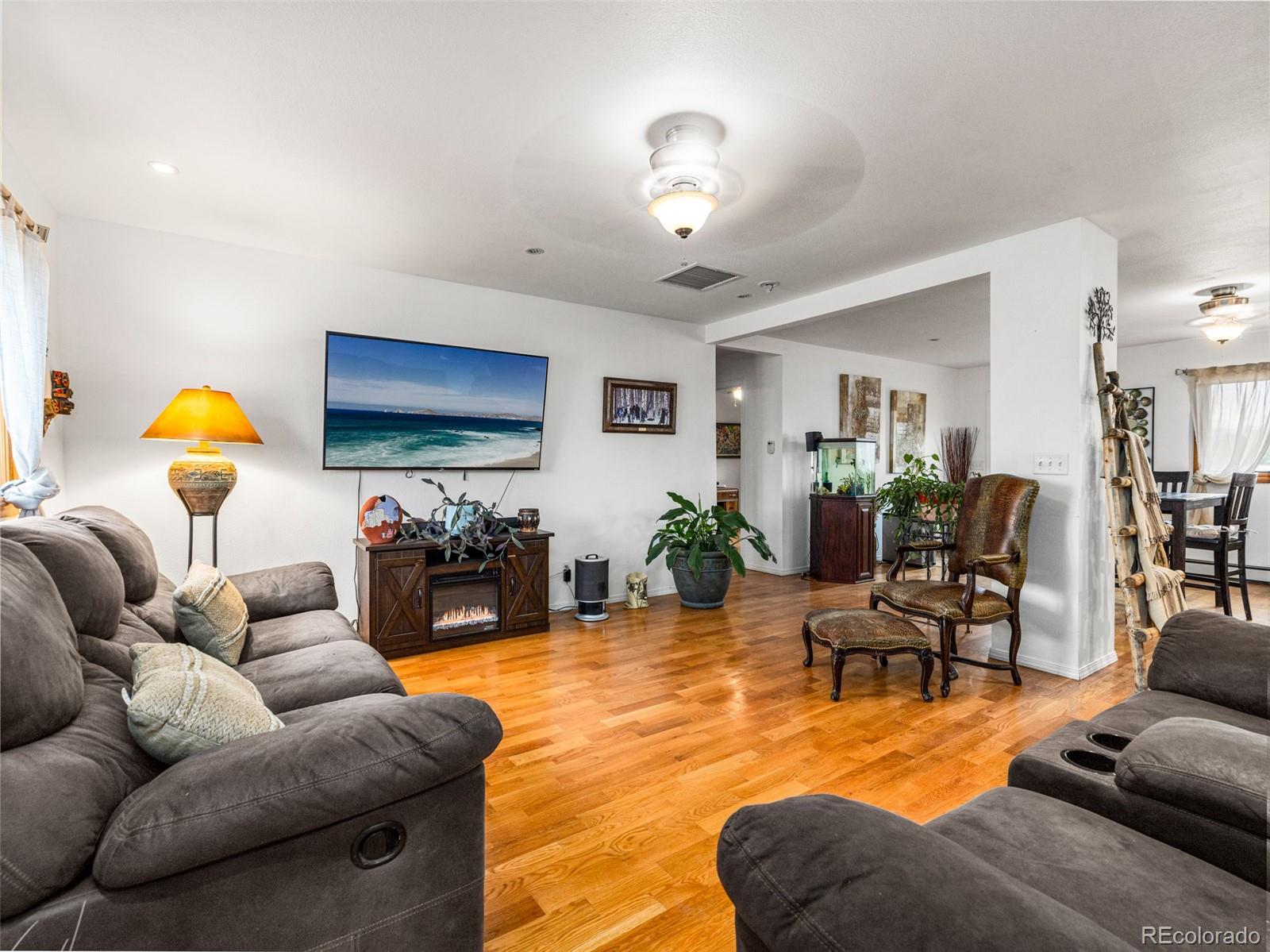 MLS Image #5 for 1400  k street,penrose, Colorado
