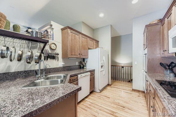 MLS Image #4 for 1856 s kendall court,denver, Colorado