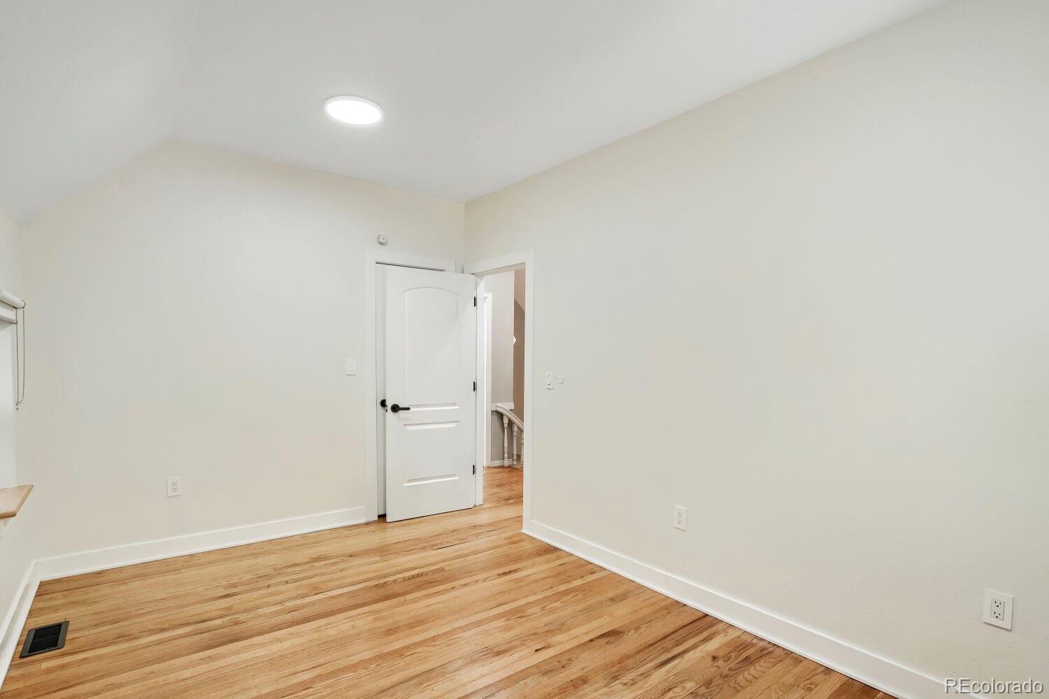 MLS Image #18 for 2536 n vine street,denver, Colorado