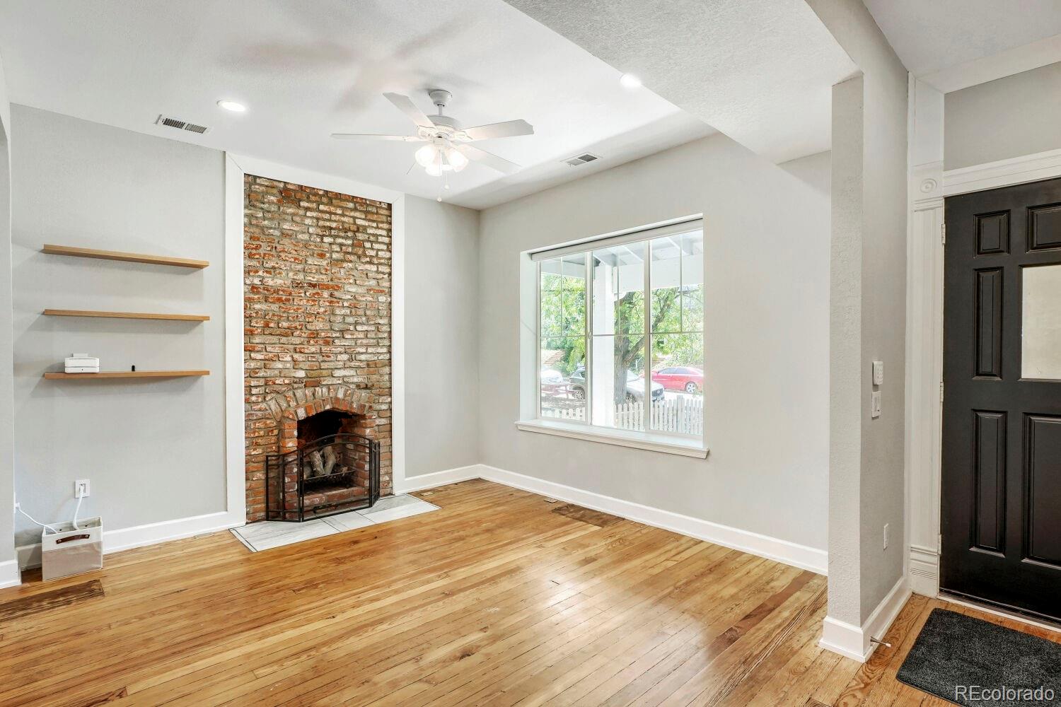 MLS Image #5 for 2536 n vine street,denver, Colorado