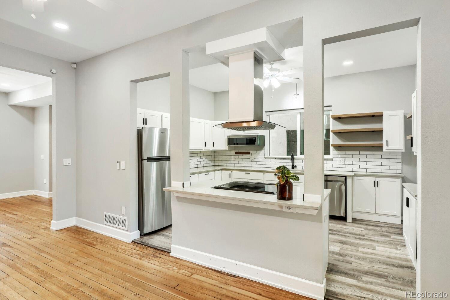 MLS Image #7 for 2536 n vine street,denver, Colorado