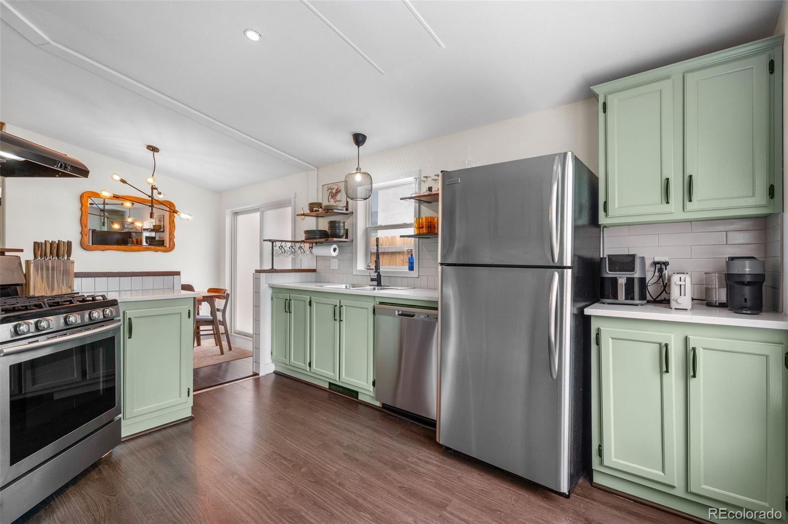 MLS Image #11 for 1436  knox court,denver, Colorado