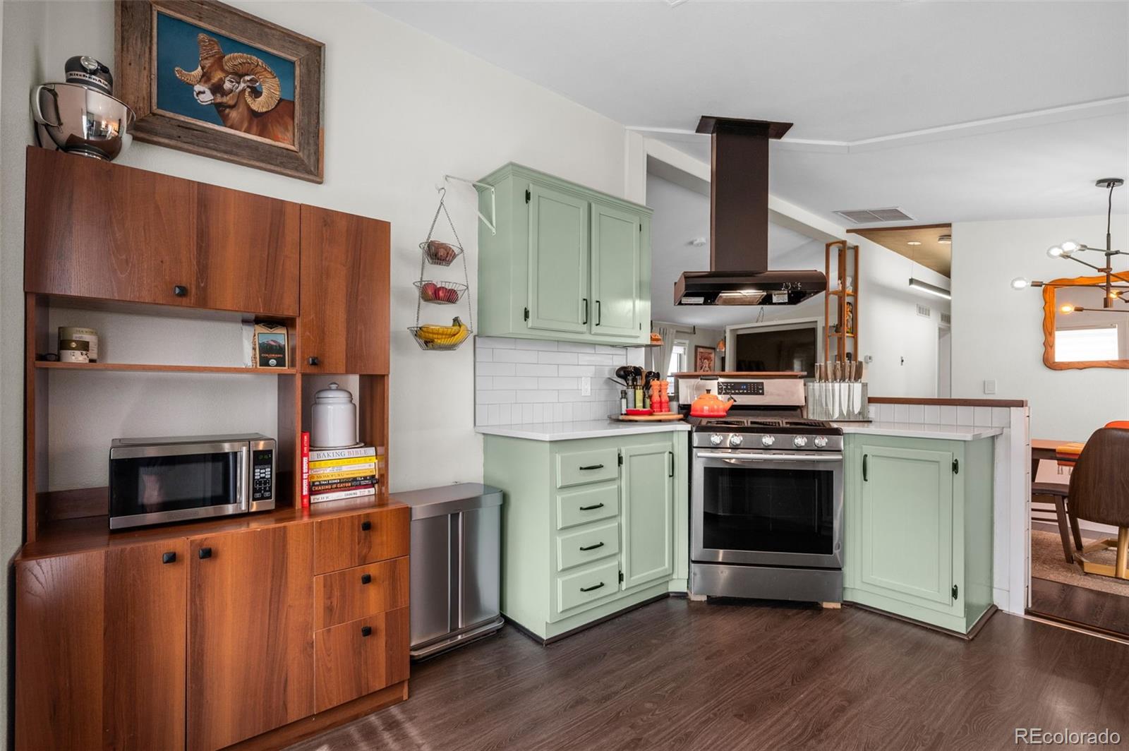 MLS Image #12 for 1436  knox court,denver, Colorado