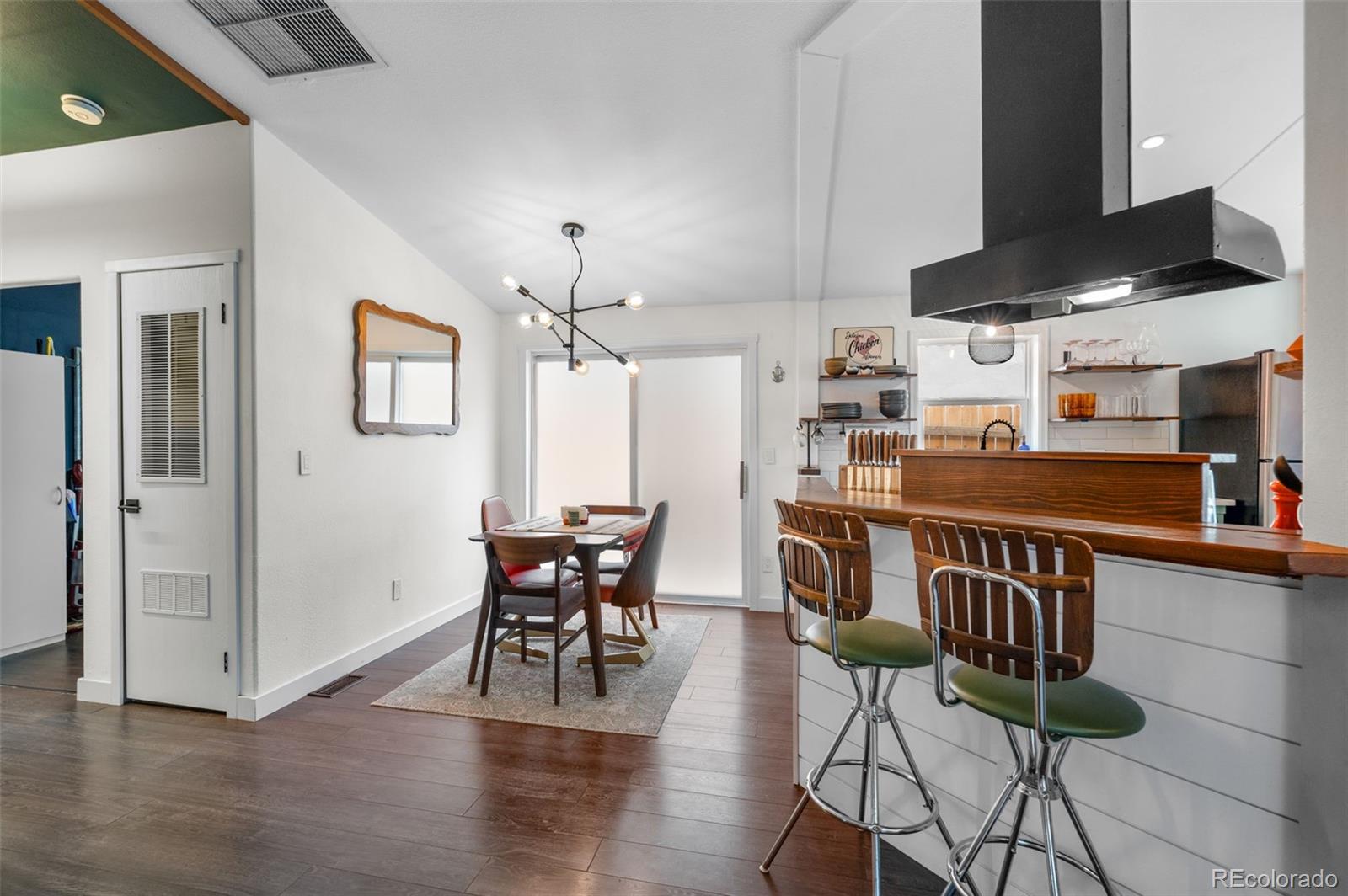 MLS Image #16 for 1436  knox court,denver, Colorado