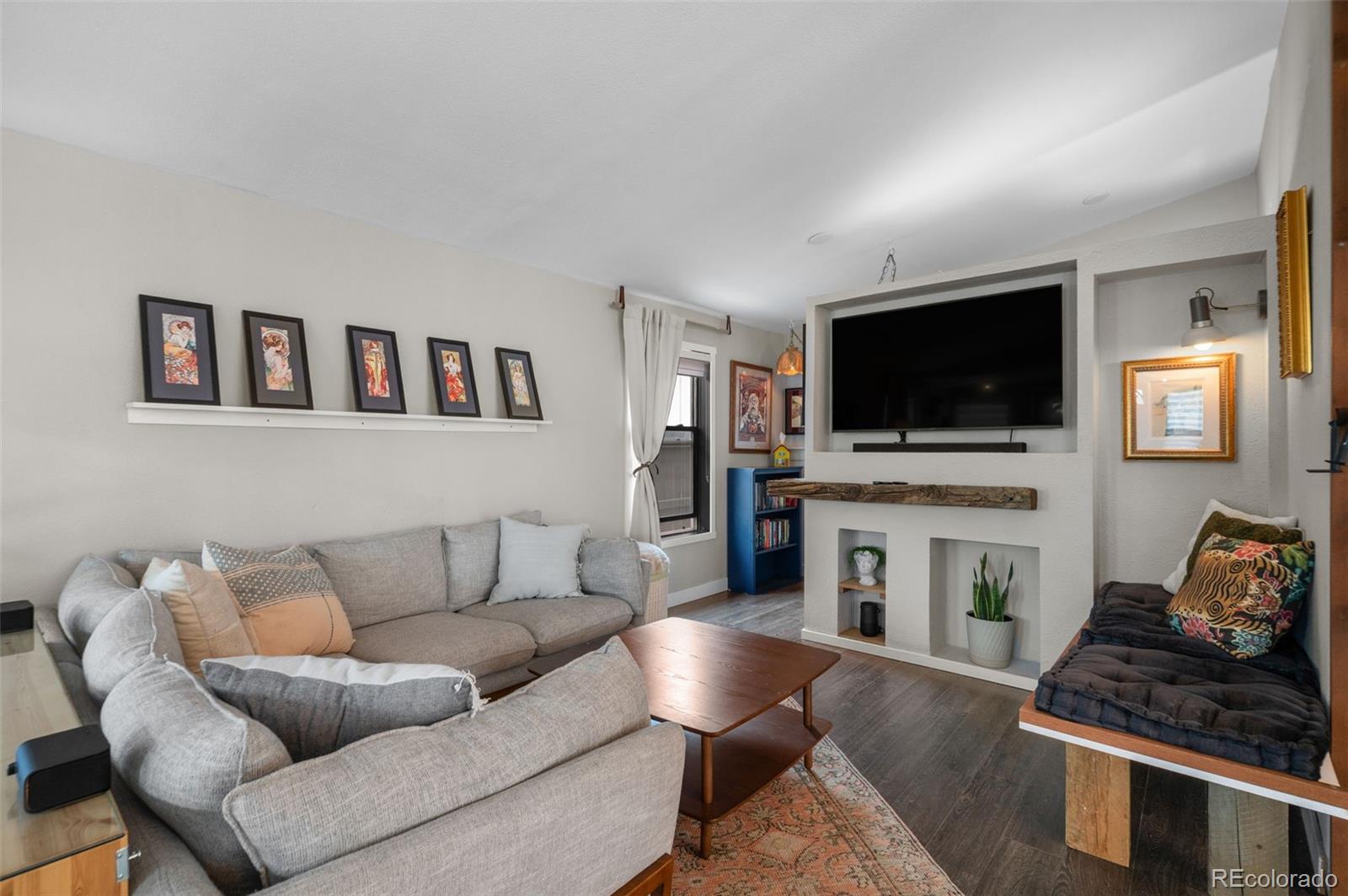 MLS Image #5 for 1436  knox court,denver, Colorado