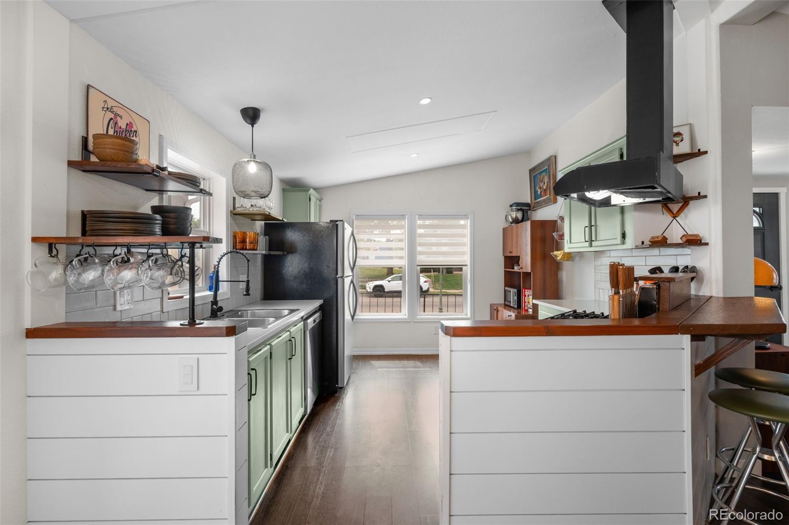 MLS Image #7 for 1436  knox court,denver, Colorado