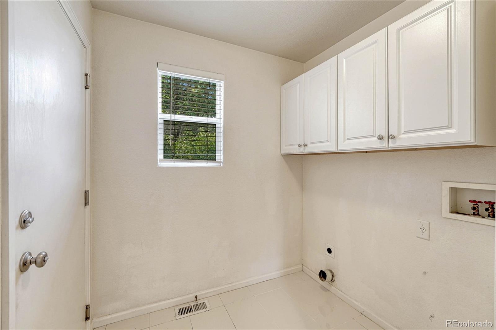 MLS Image #13 for 11359  locust street,thornton, Colorado
