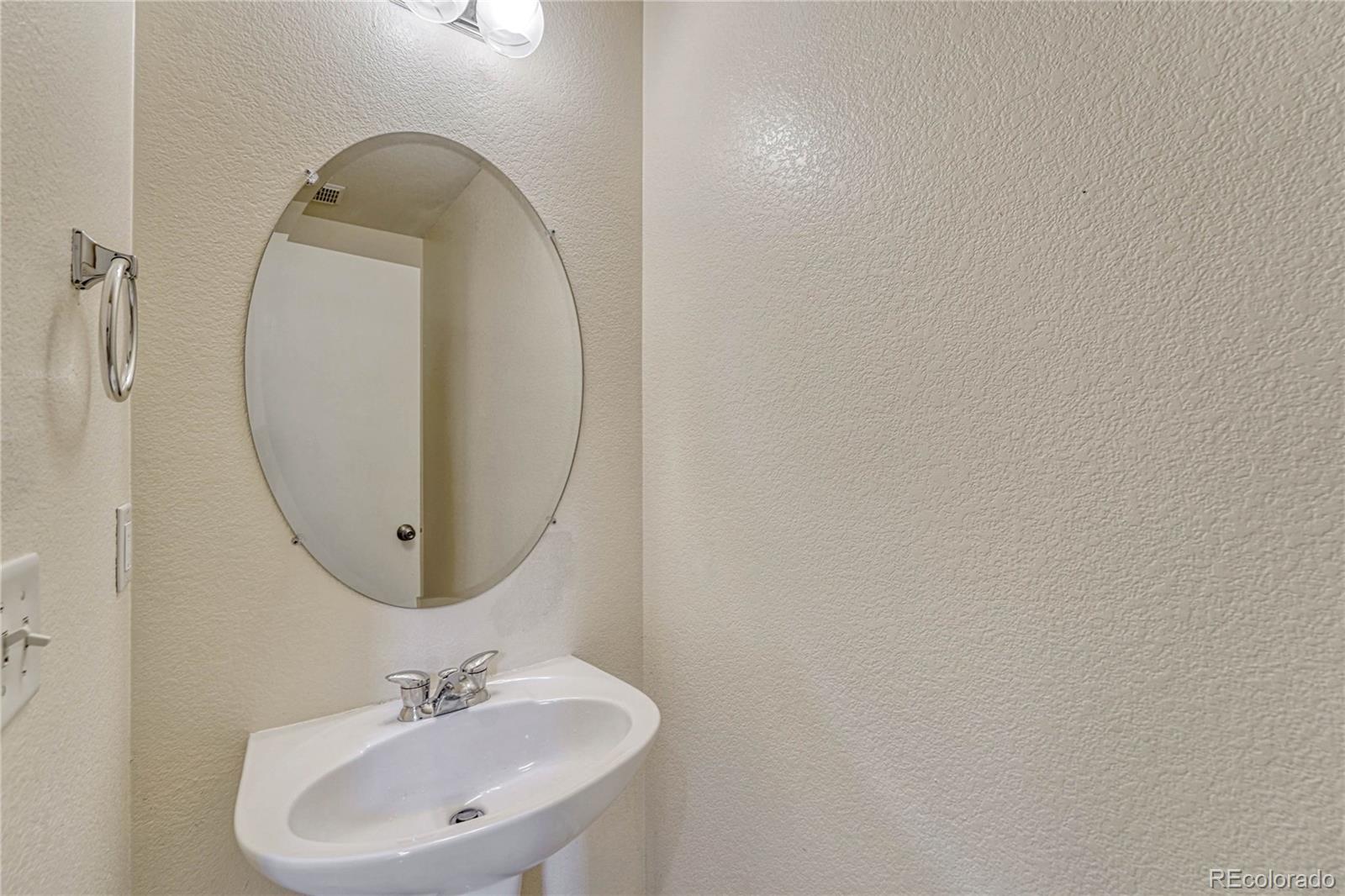 MLS Image #14 for 11359  locust street,thornton, Colorado