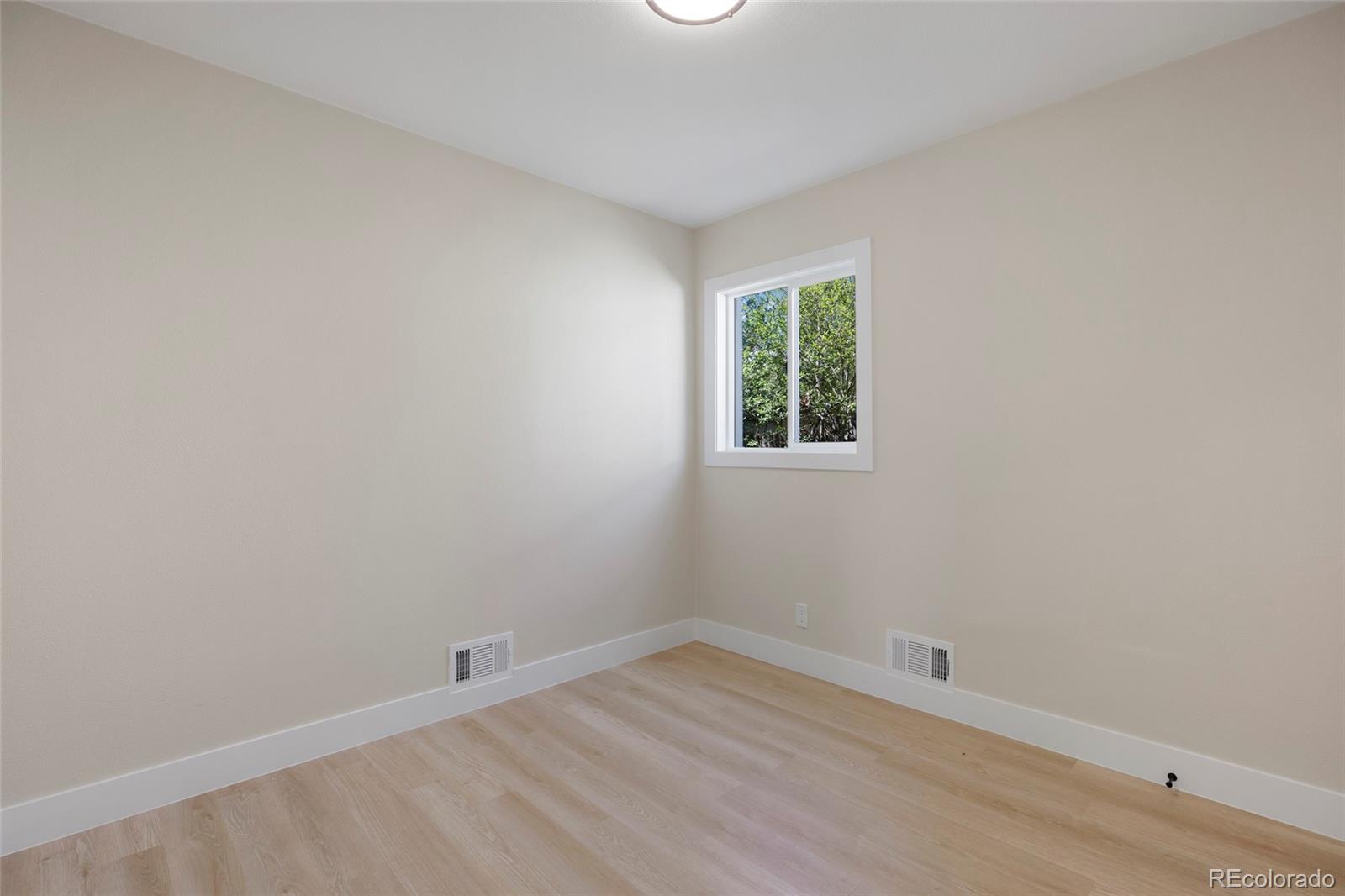 MLS Image #17 for 1880 w arkansas avenue,denver, Colorado
