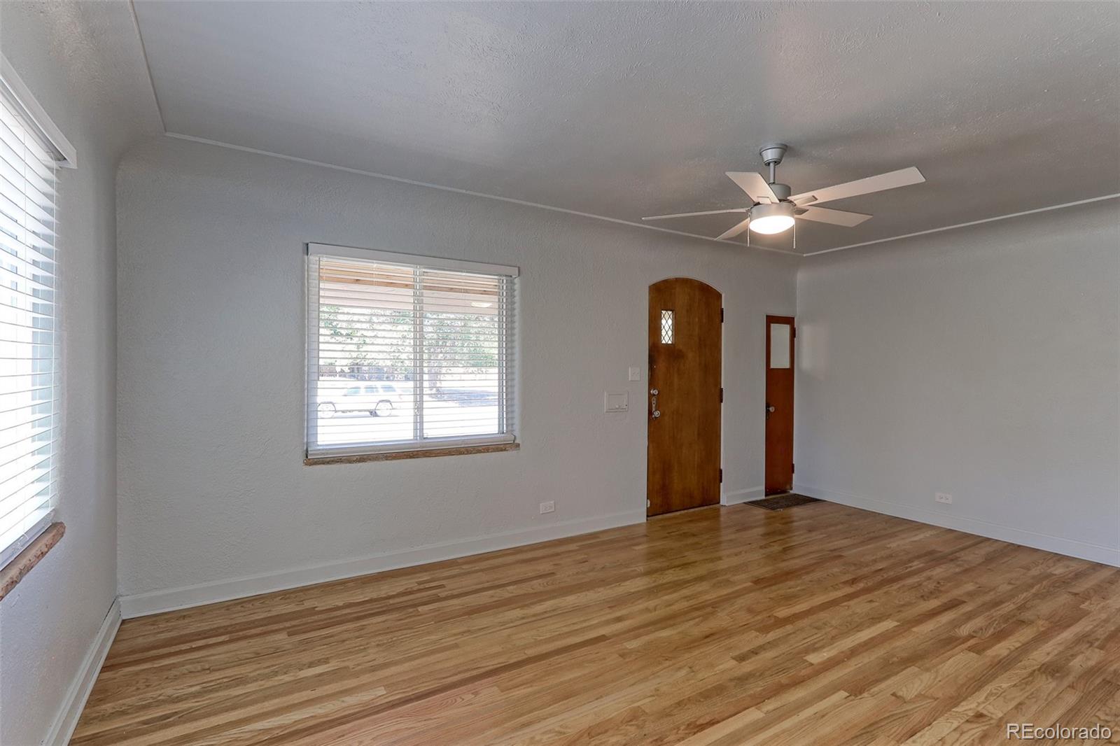 MLS Image #13 for 320 s clay street,denver, Colorado