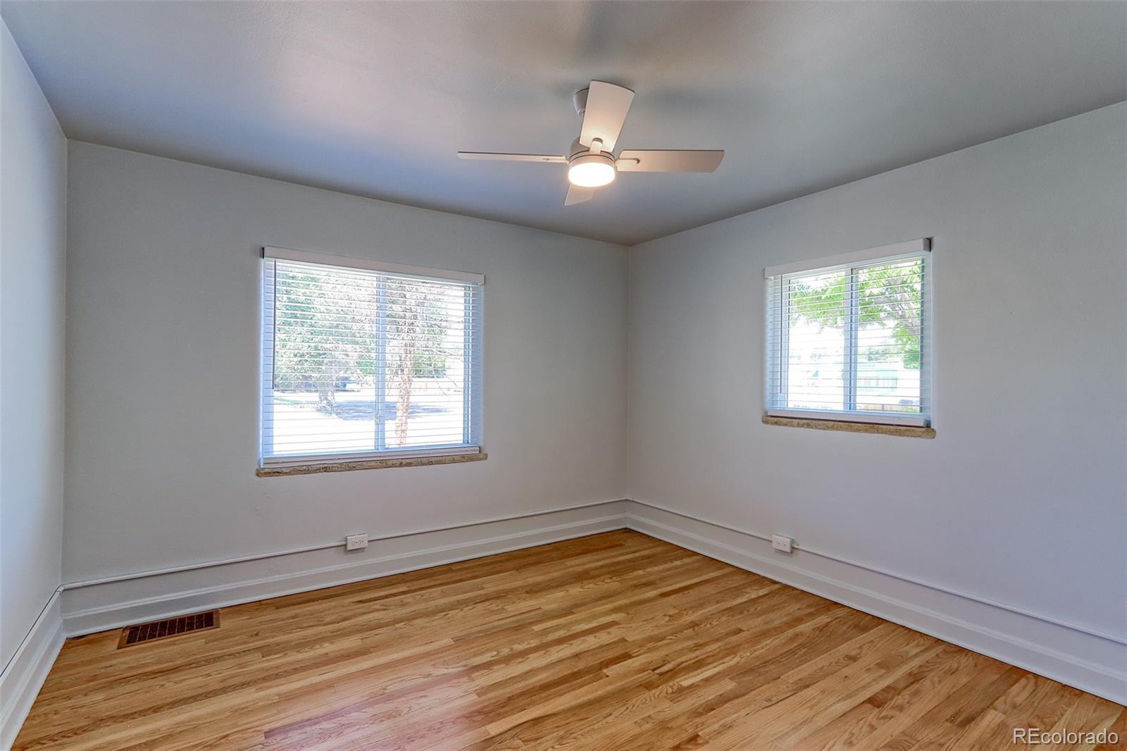 MLS Image #18 for 320 s clay street,denver, Colorado