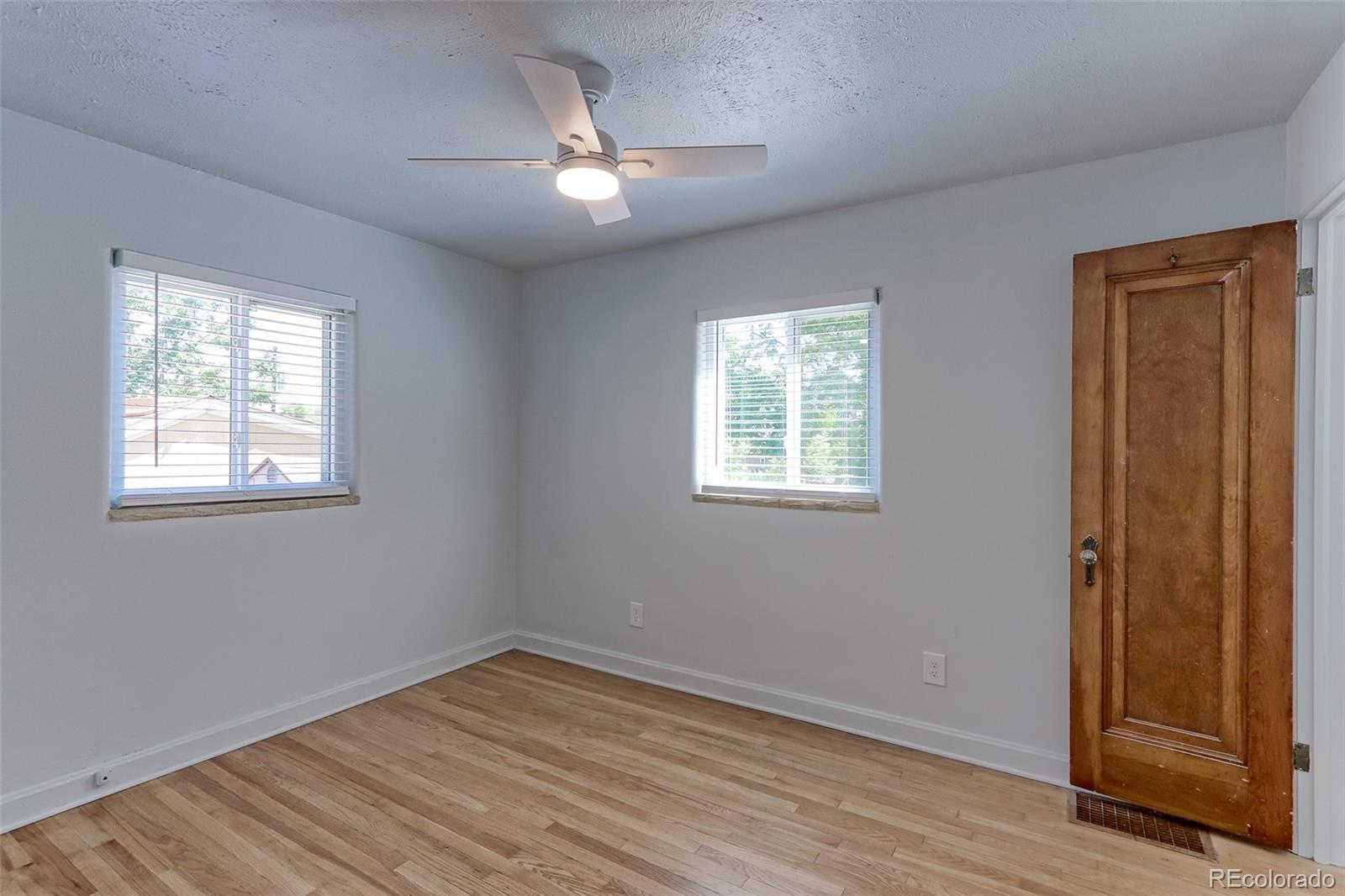 MLS Image #20 for 320 s clay street,denver, Colorado