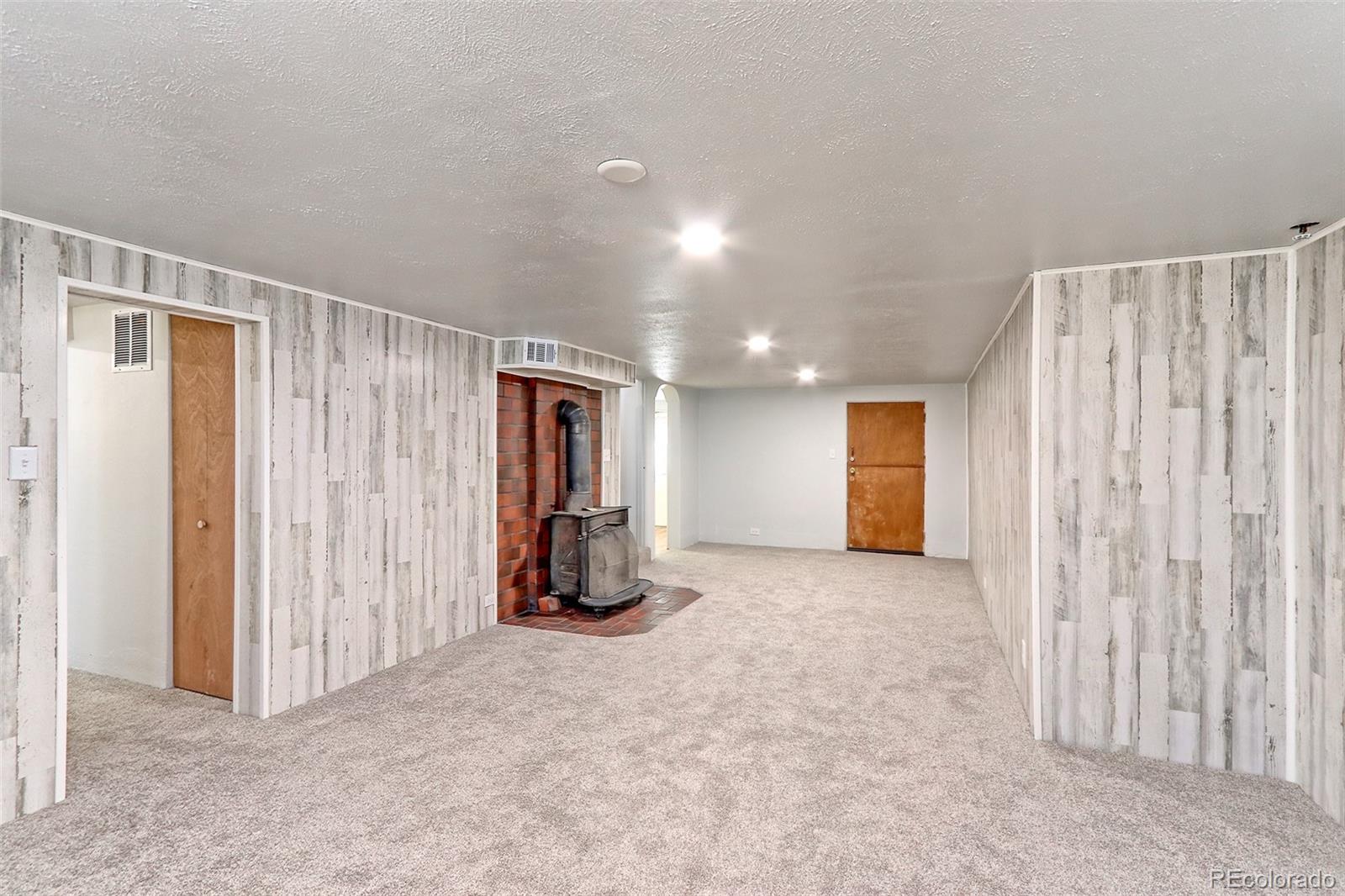 MLS Image #22 for 320 s clay street,denver, Colorado