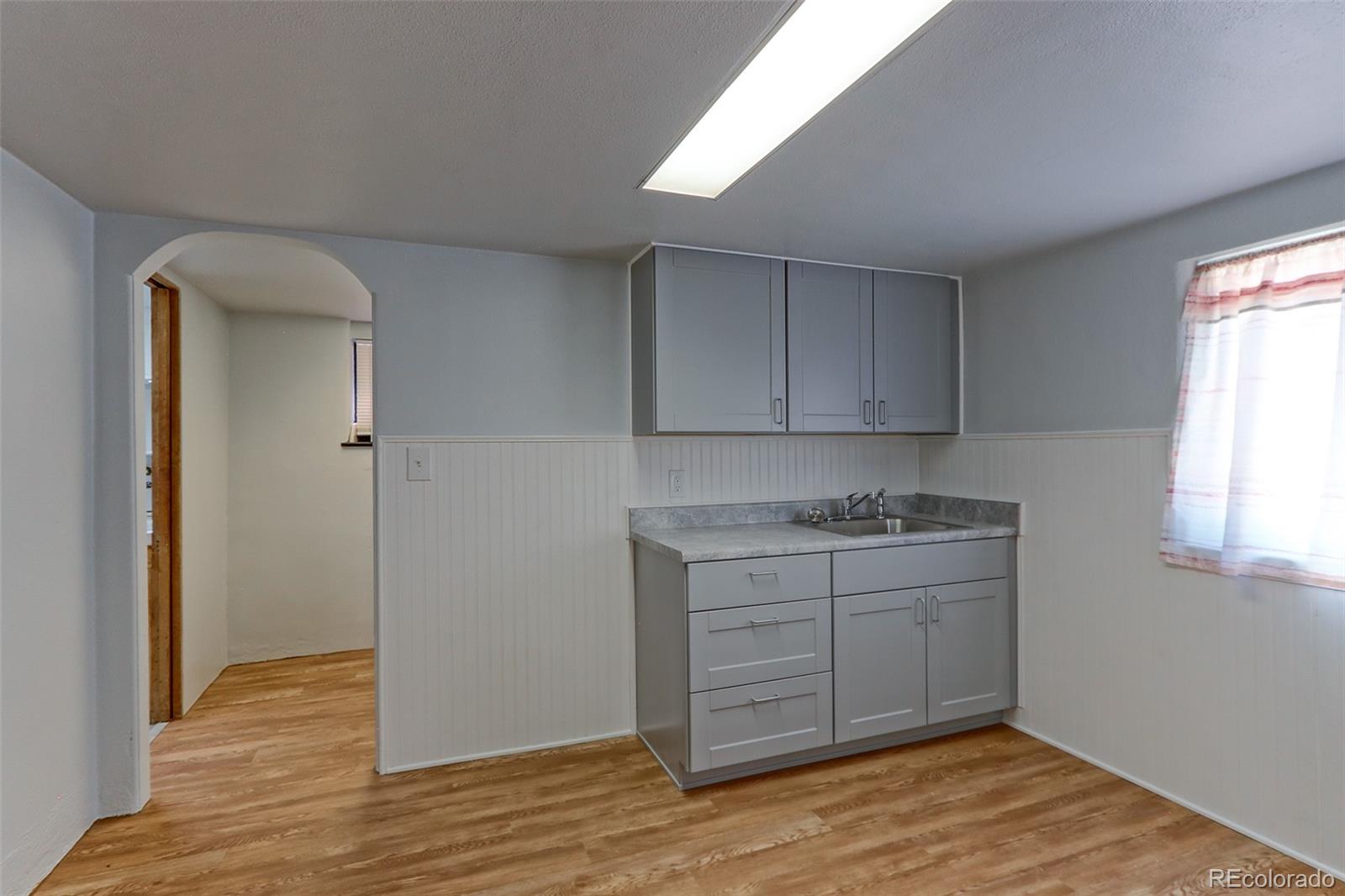 MLS Image #23 for 320 s clay street,denver, Colorado