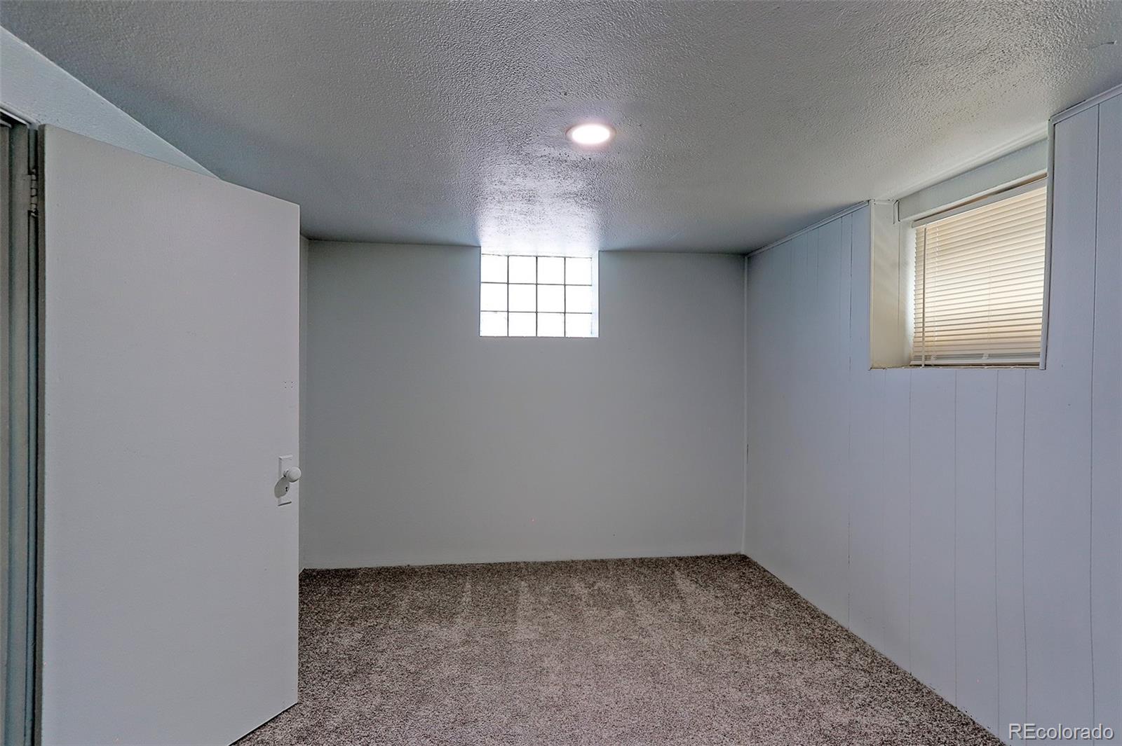 MLS Image #25 for 320 s clay street,denver, Colorado