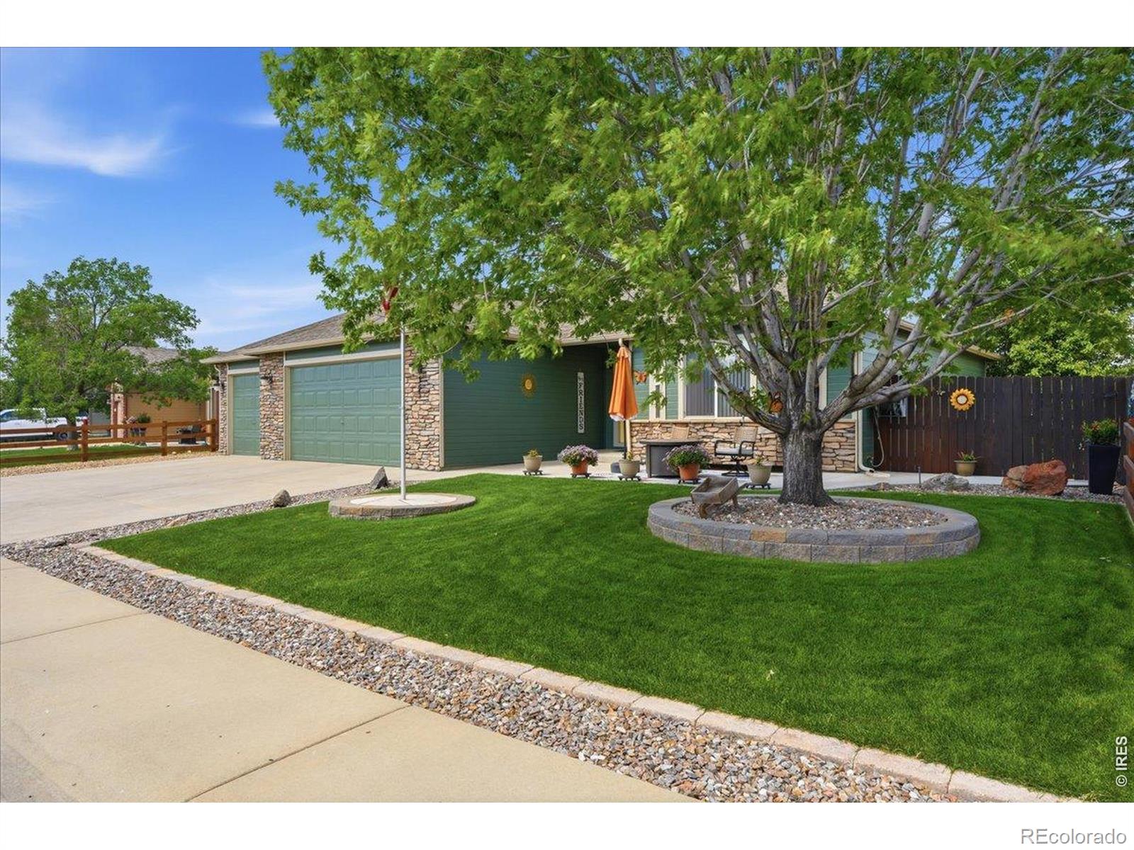 MLS Image #2 for 755  rodgers circle,platteville, Colorado