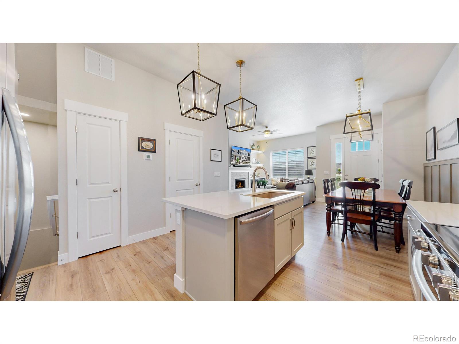 MLS Image #10 for 4132  trapper lake drive,loveland, Colorado