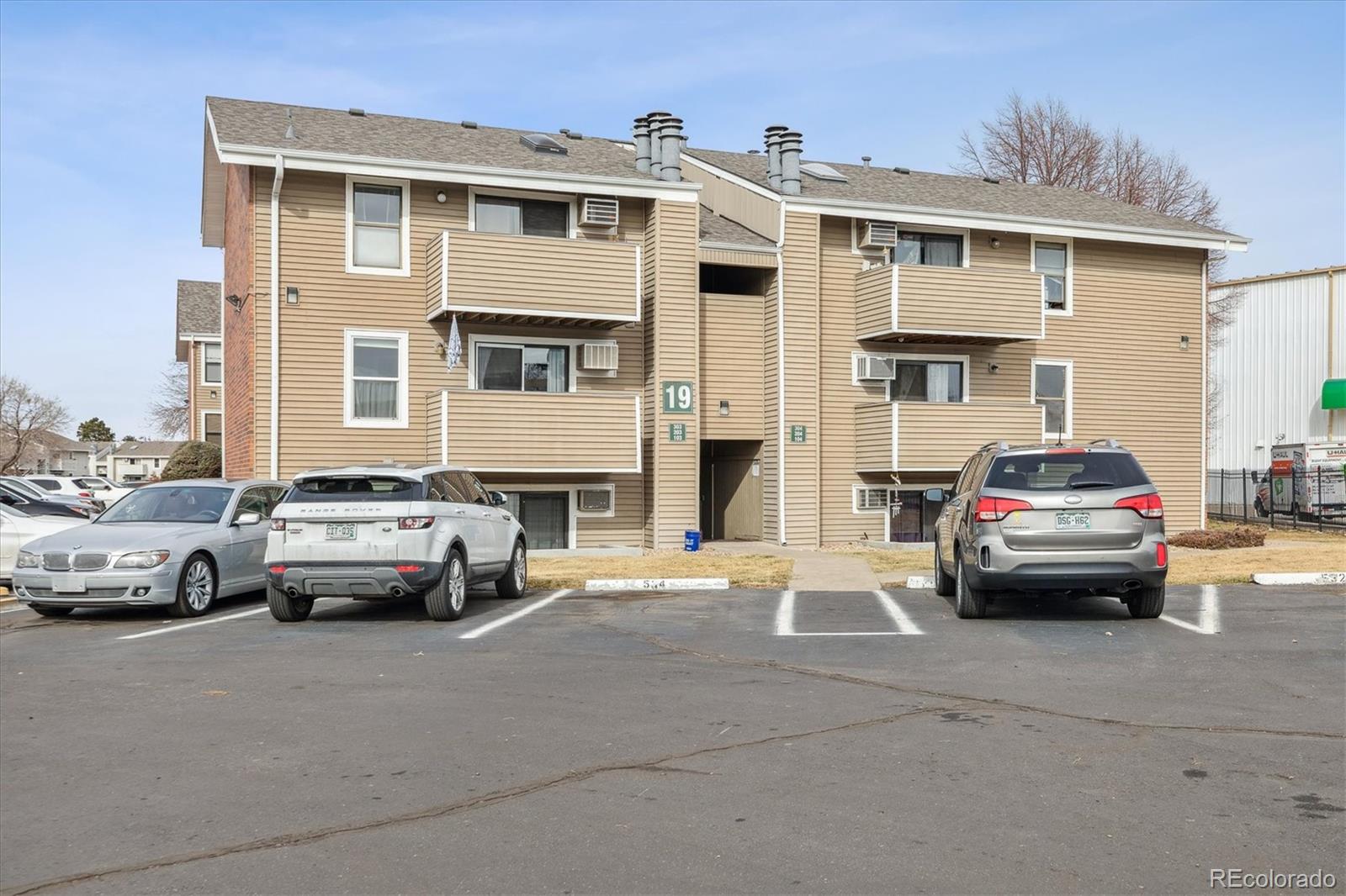 MLS Image #19 for 10150 e virginia avenue,denver, Colorado