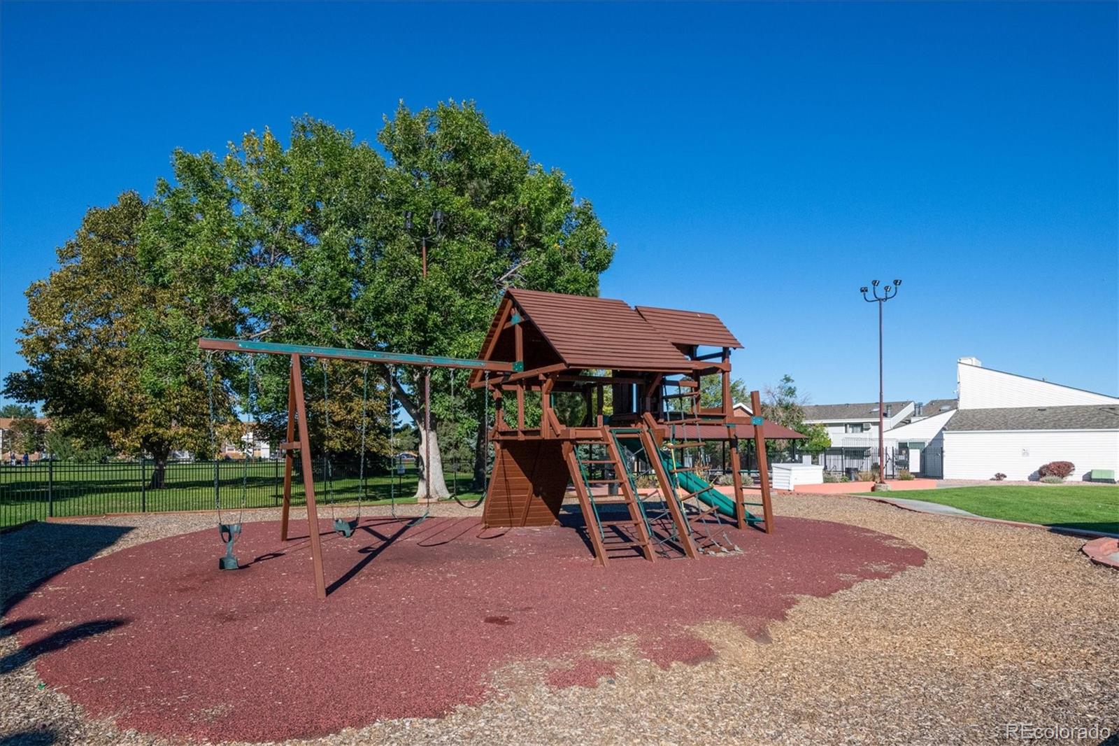 MLS Image #25 for 10150 e virginia avenue,denver, Colorado