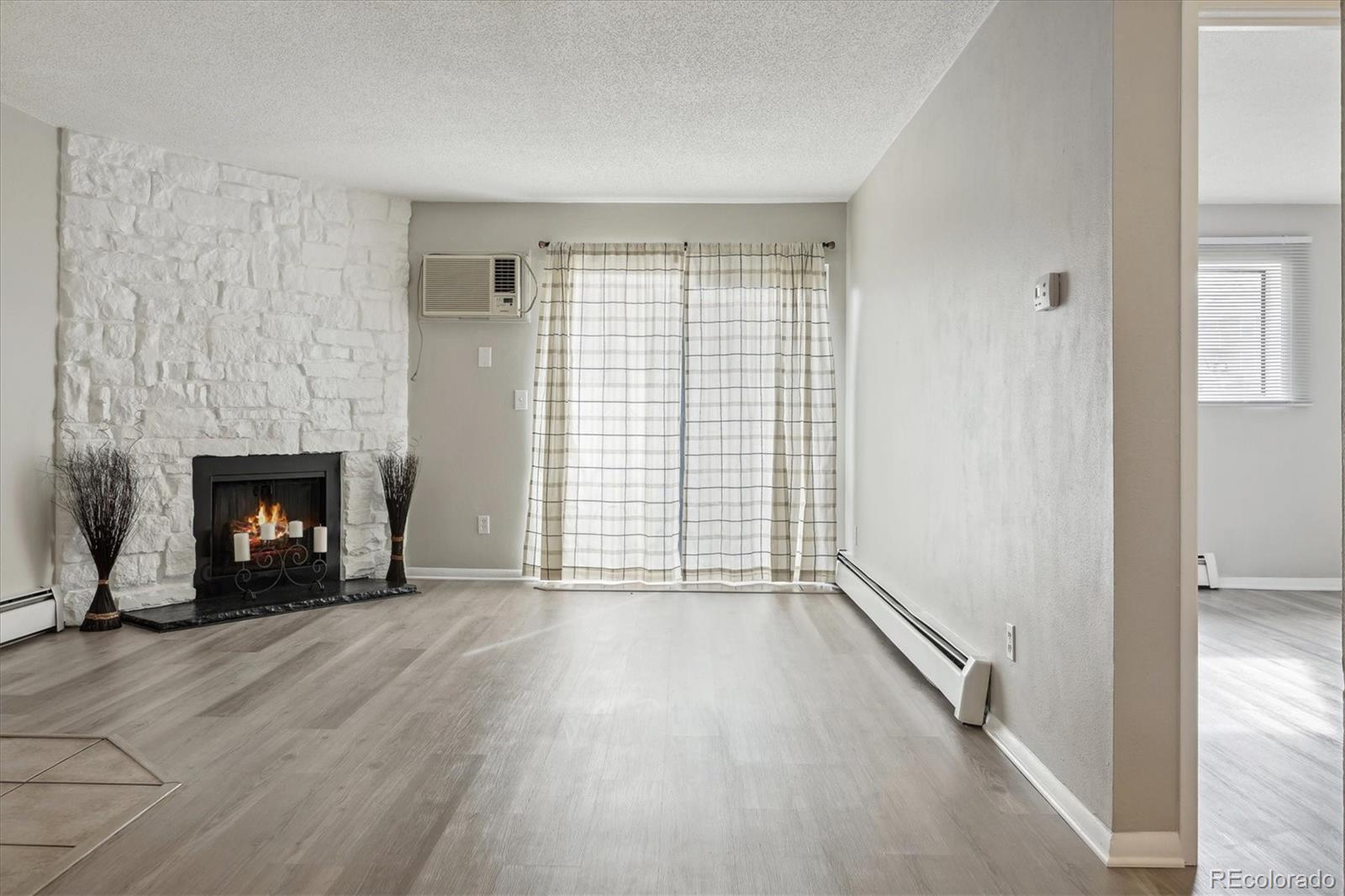MLS Image #8 for 10150 e virginia avenue,denver, Colorado