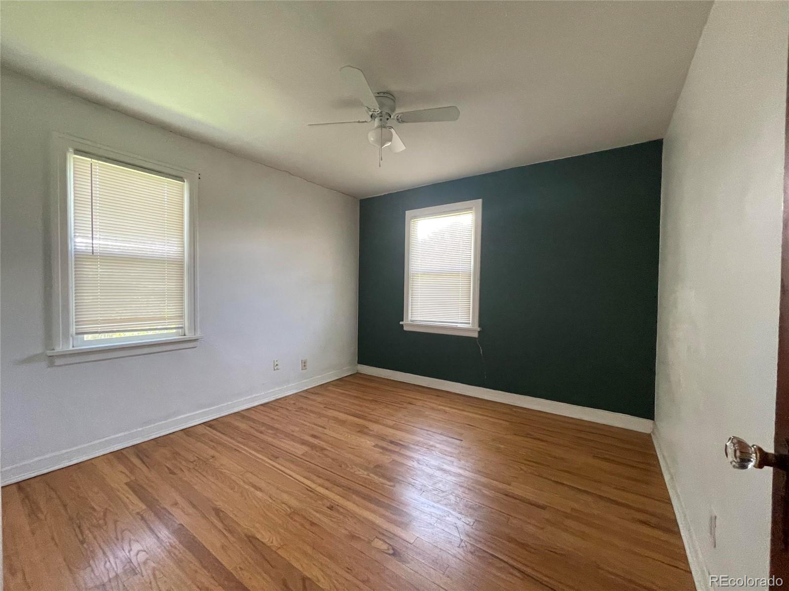 MLS Image #13 for 1545-55 n sheridan boulevard,denver, Colorado