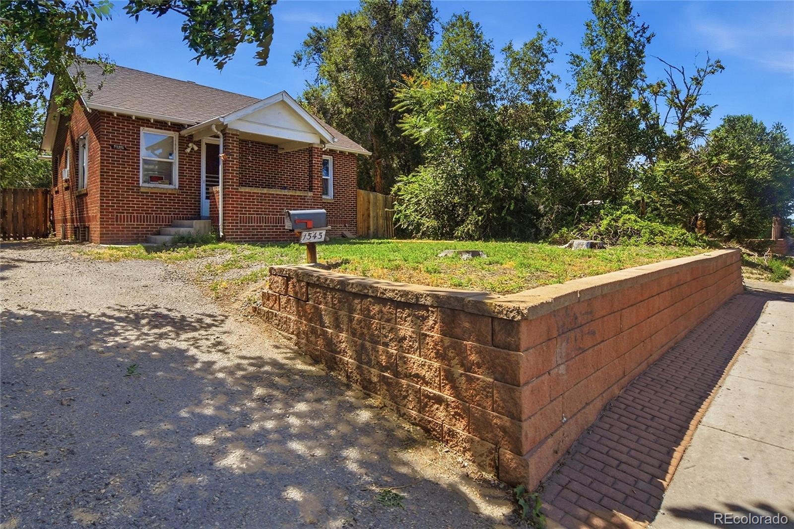 MLS Image #23 for 1545-55 n sheridan boulevard,denver, Colorado