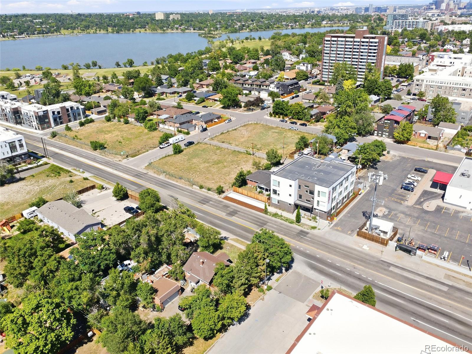 MLS Image #42 for 1545-55 n sheridan boulevard,denver, Colorado