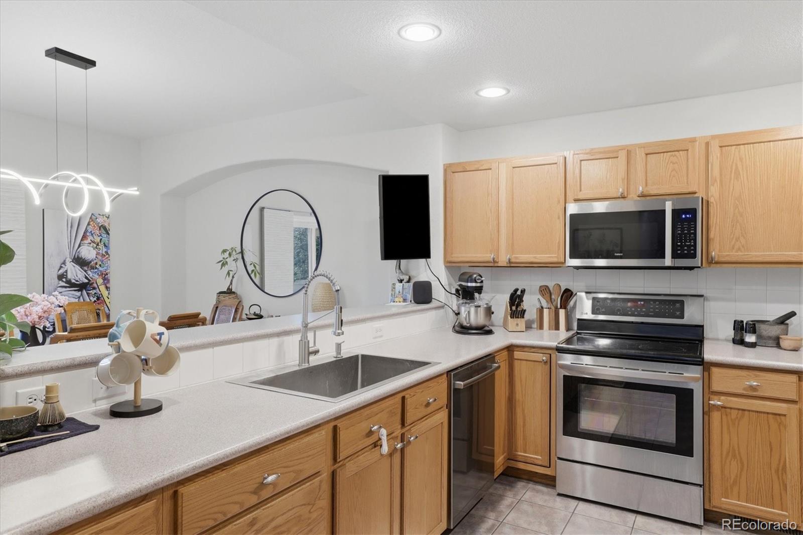 MLS Image #12 for 6607 s forest way,centennial, Colorado