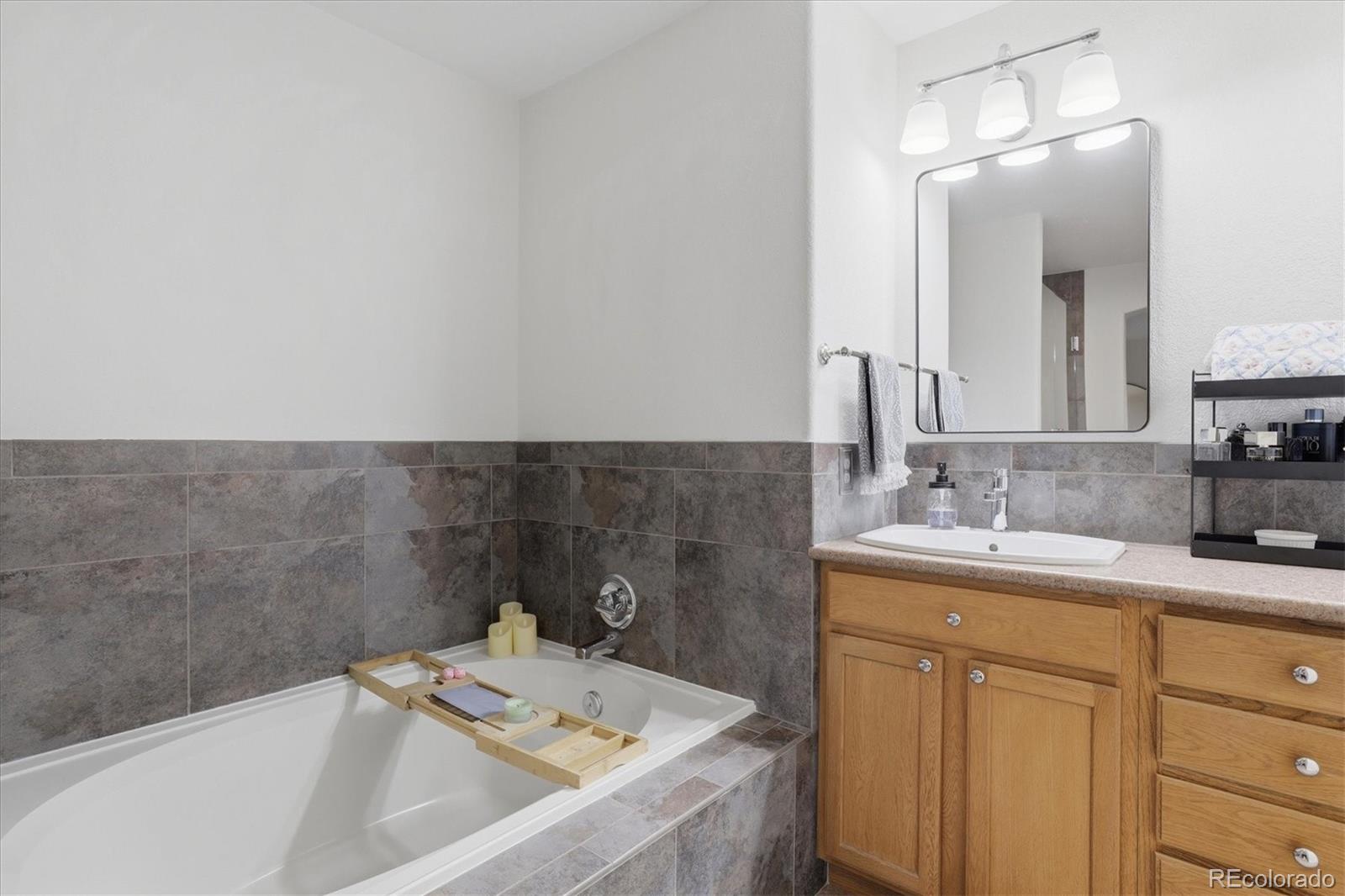 MLS Image #20 for 6607 s forest way,centennial, Colorado
