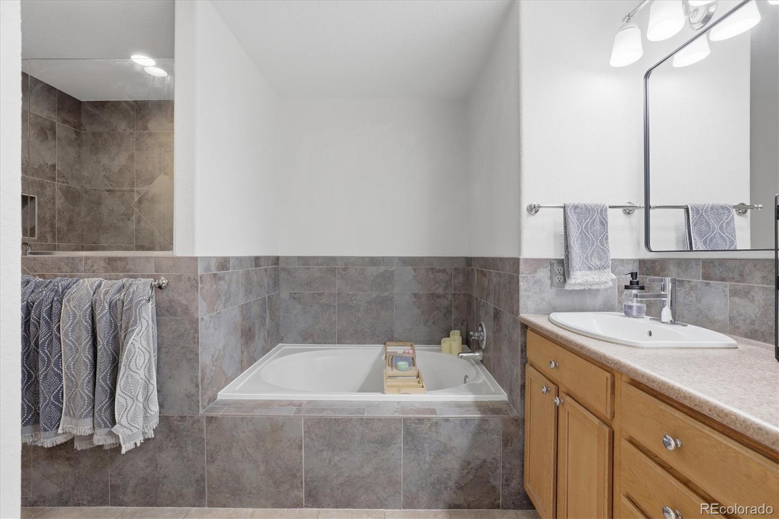 MLS Image #21 for 6607 s forest way,centennial, Colorado