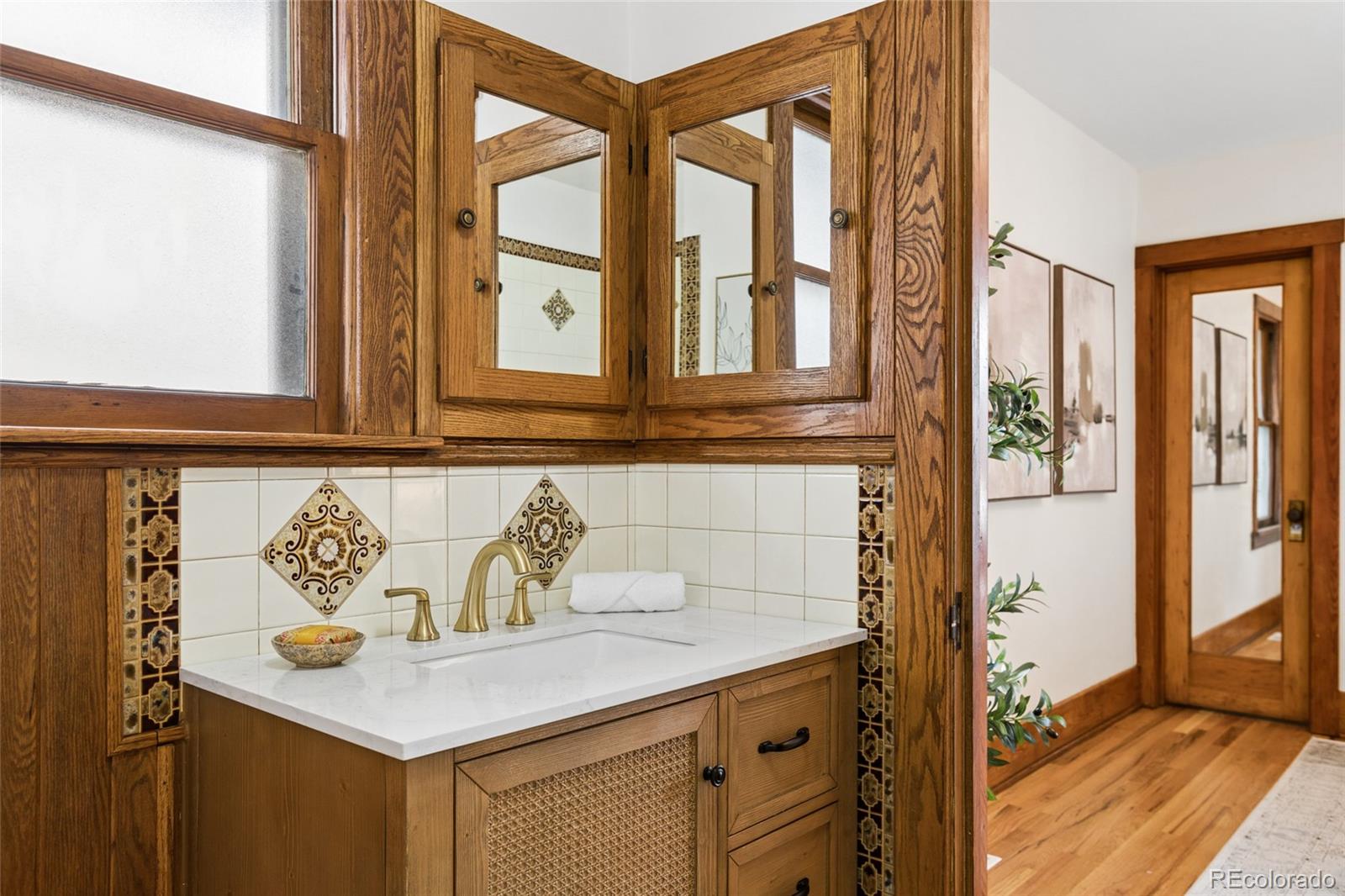 MLS Image #27 for 2293 s bannock street,denver, Colorado