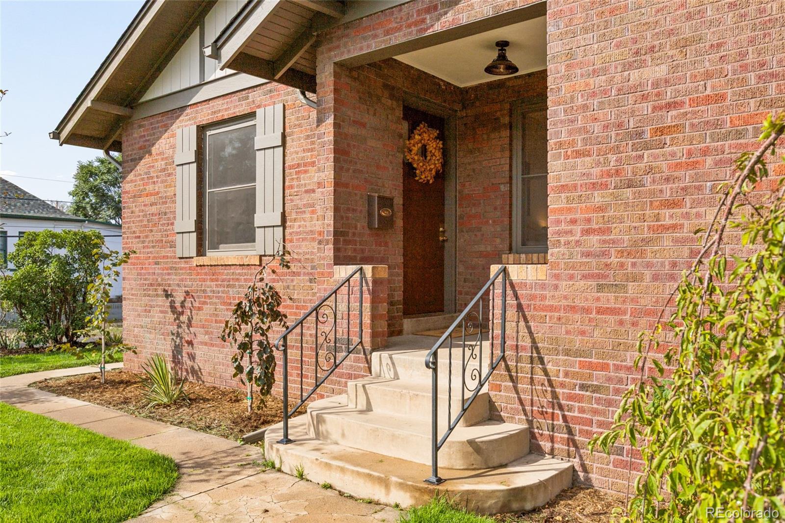 MLS Image #3 for 2293 s bannock street,denver, Colorado