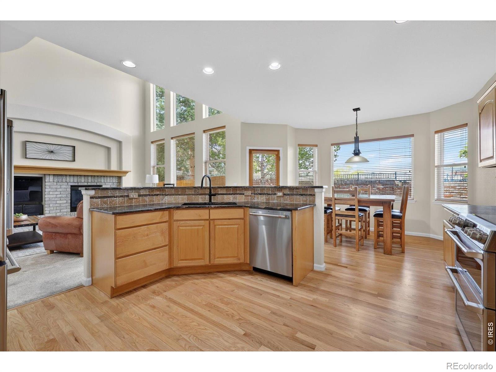 MLS Image #5 for 7028  russell court,arvada, Colorado