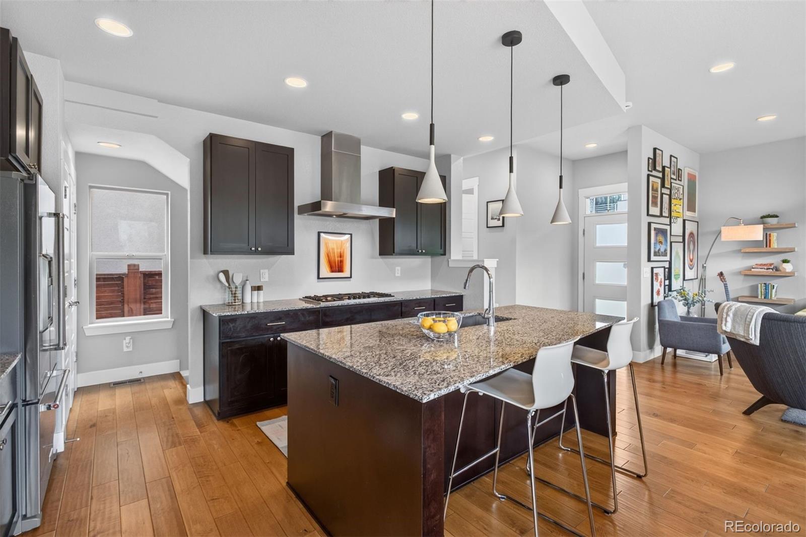MLS Image #13 for 8775 e 55th avenue,denver, Colorado
